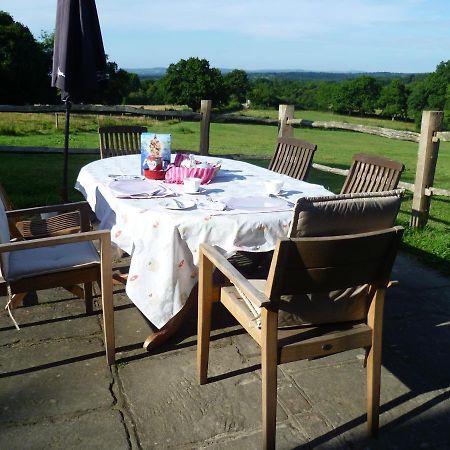 Moaps Farm B&B Support Small Business, Welcome, Check In From 5 Pm Danehill Exteriér fotografie