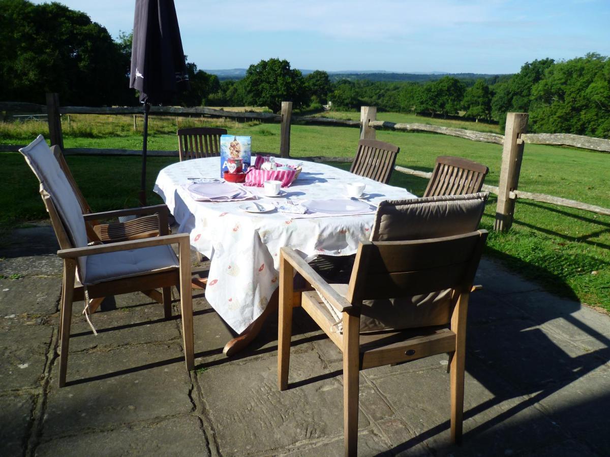 Moaps Farm B&B Support Small Business, Welcome, Check In From 5 Pm Danehill Exteriér fotografie